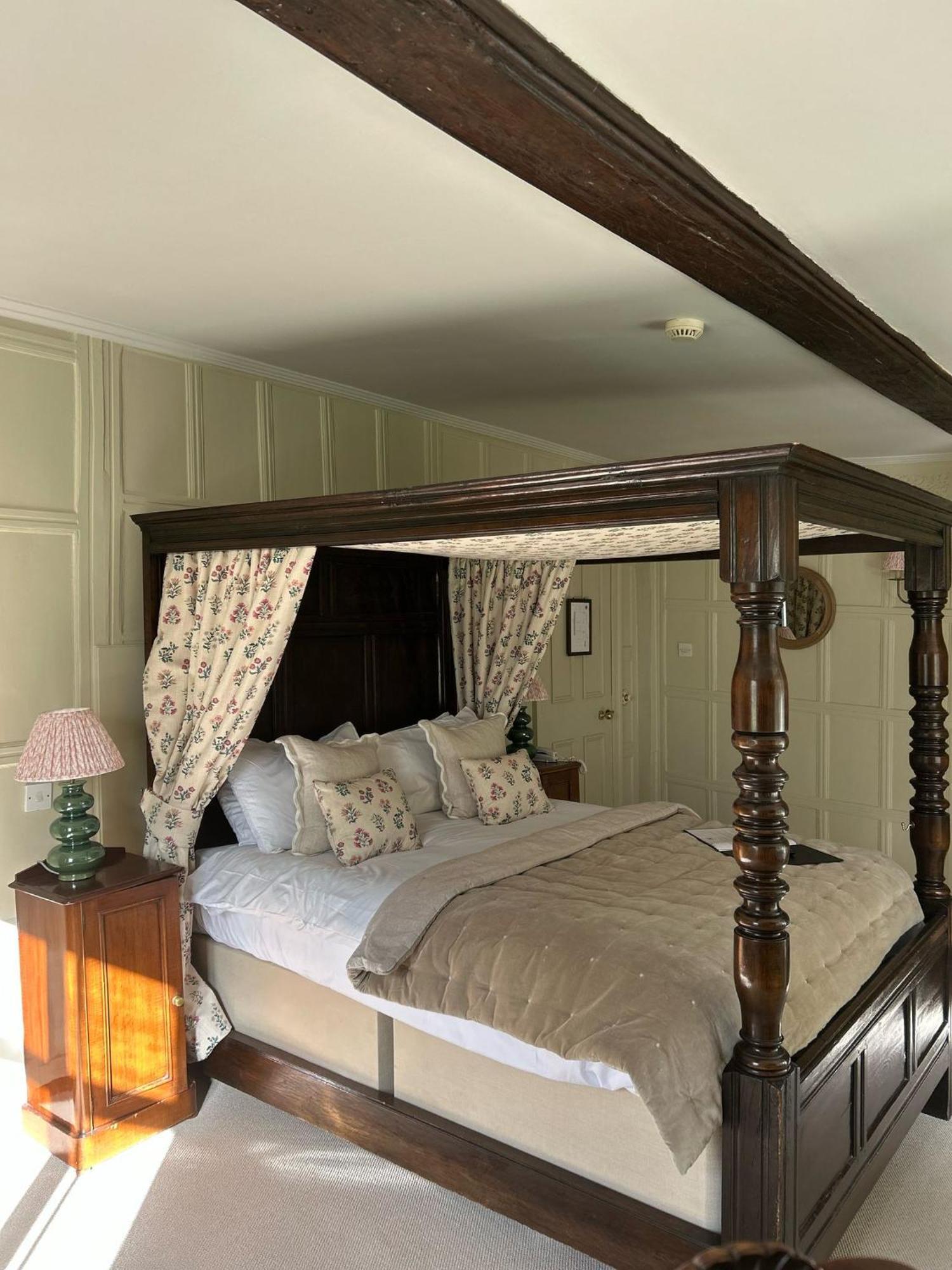 Ravenwood Hall Hotel Bury St. Edmunds Экстерьер фото
