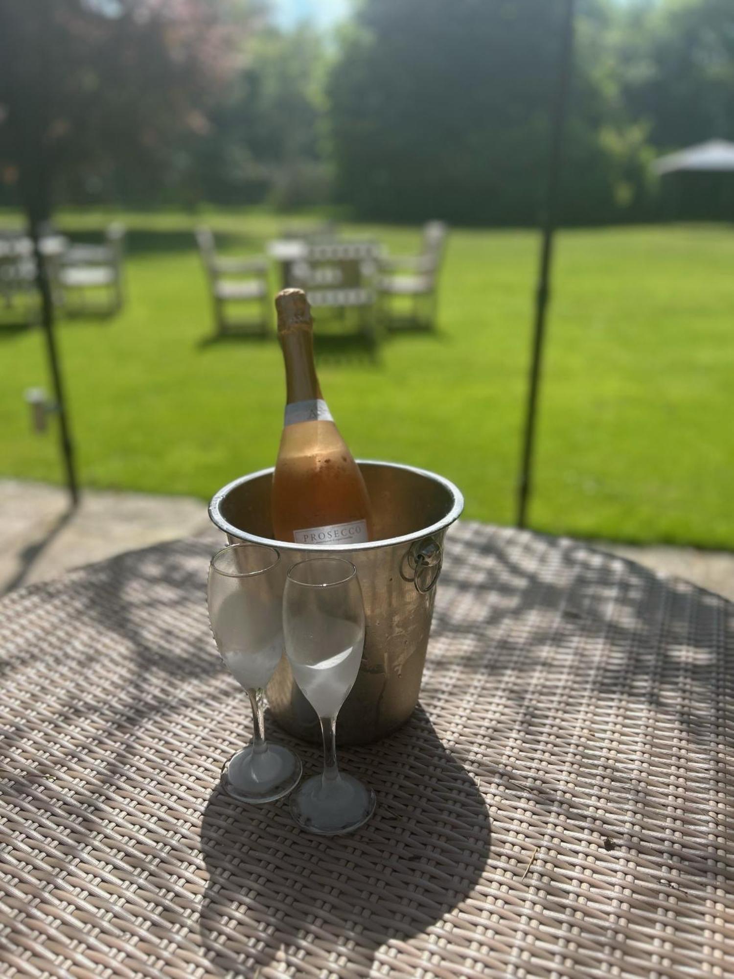 Ravenwood Hall Hotel Bury St. Edmunds Экстерьер фото