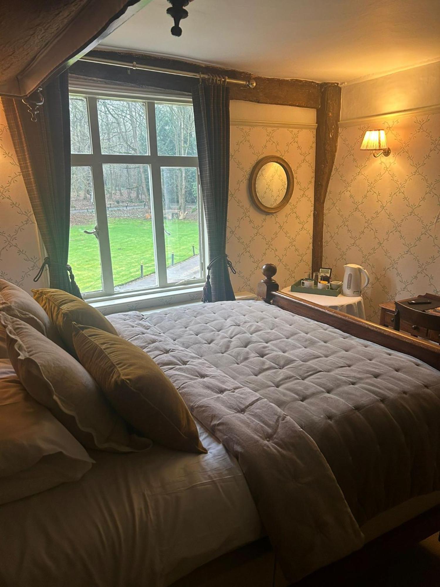 Ravenwood Hall Hotel Bury St. Edmunds Экстерьер фото